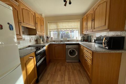 11 Elm Grove, Caerphilly, CF83 3BE