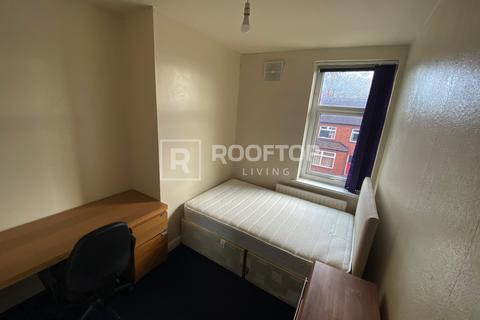 8 bedroom house to rent - Mayville Avenue, Leeds LS6