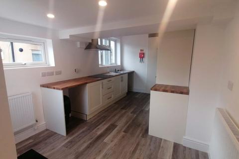 6 bedroom terraced house to rent - Farrar Road, Bangor, Gwynedd, LL57