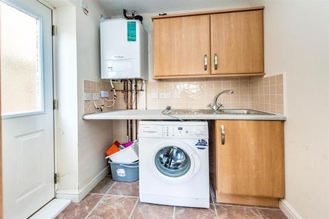 3 Harlech Fold, Sheffield, S10 4NS
