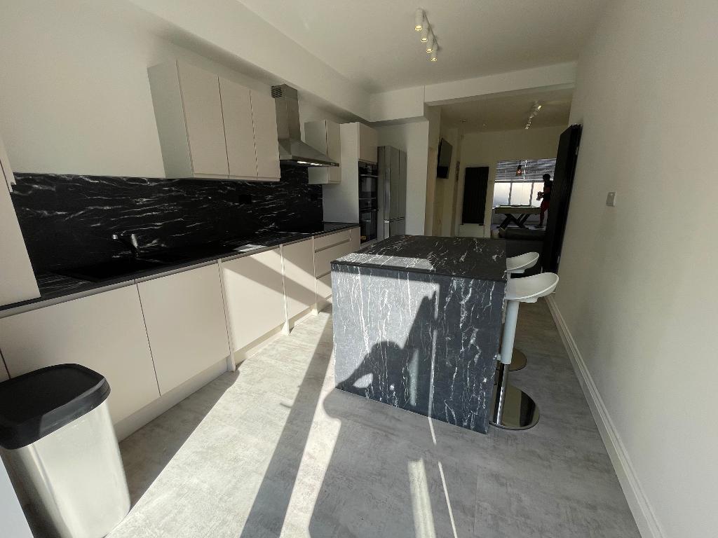 House in Manchester - More