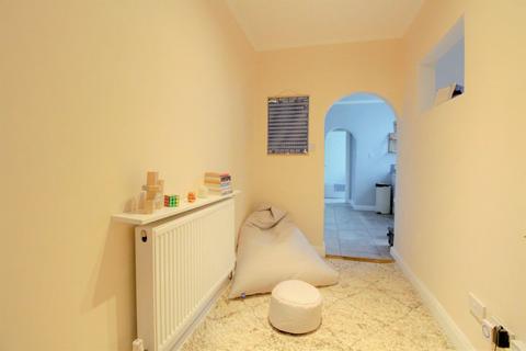 21a Millers Road, Brighton, BN1 5NP