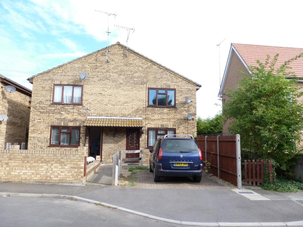 Rookery Crescent Cliffe Rochester ME3... 1 bed apartment £650 pcm (£