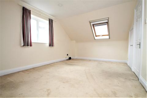 Kyndling, 39a Cobbetts Walk, Bisley, Woking, GU24 9DU