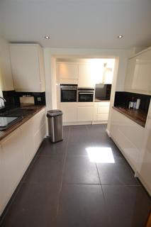 1 Churchill Close, Feltham, TW14 9XF