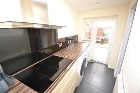 1 Churchill Close, Feltham, TW14 9XF