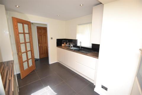 1 Churchill Close, Feltham, TW14 9XF
