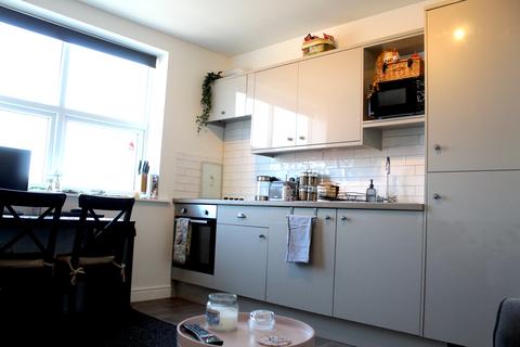 1 bedroom apartment to rent, Flat 6 70 High Street, Lincoln, LN5 8AD
