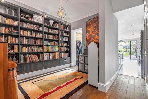 15 All Saints Road, London, SW19 1BU