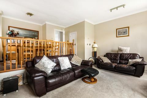 20 Glendale, Locks Heath, Southampton, SO31 6UL