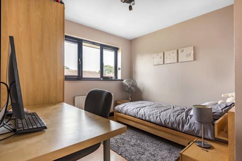 20 Glendale, Locks Heath, Southampton, SO31 6UL