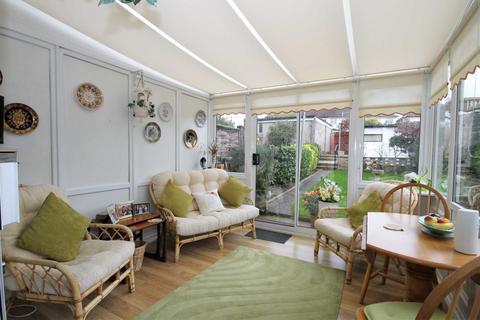 118 Kingsbridge Road, Morden, SM4 4QB
