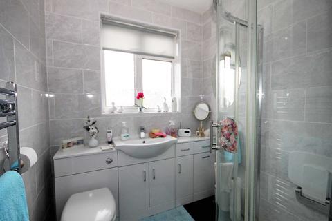 118 Kingsbridge Road, Morden, SM4 4QB