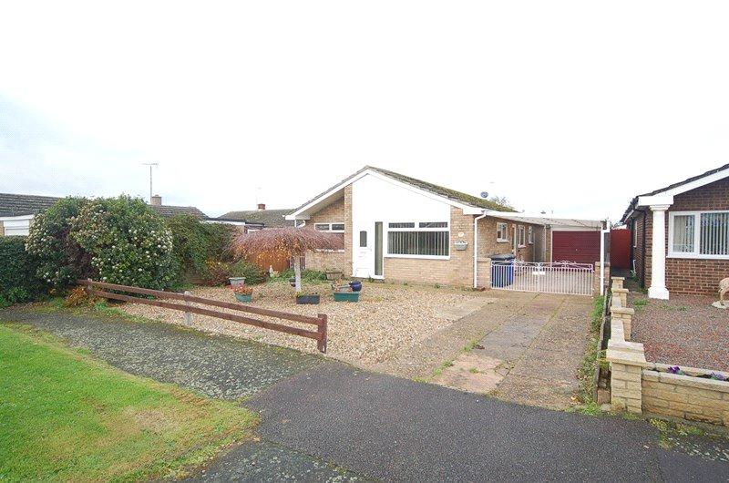 Sunningdale Avenue, Mildenhall, Bury St. Edmunds, Suffolk, IP28 4 bed