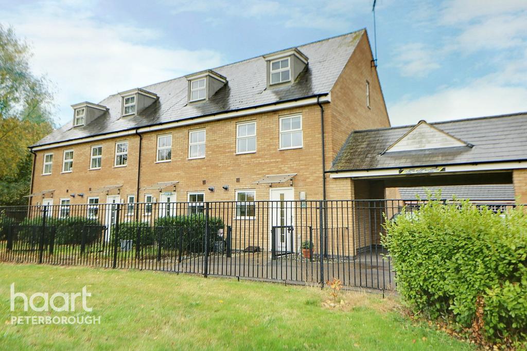 Harn Road, Peterborough 3 bed end of terrace house £225,000