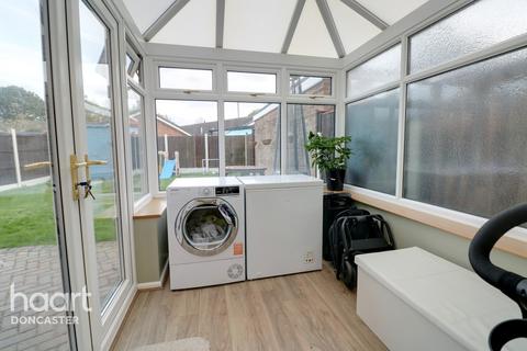 26 Walbank Road, Armthorpe, Doncaster, DN3 3ST
