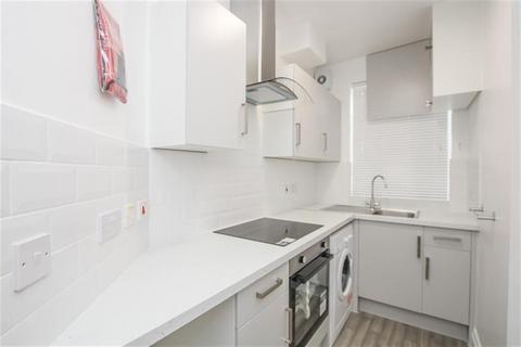 Studio to rent, Vincent Court, Bell Lane, Hendon, NW4