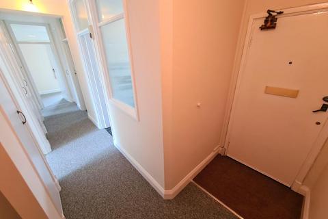 2 bedroom flat to rent, Hill Lane, Southampton