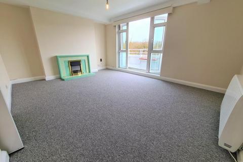 2 bedroom flat to rent, Hill Lane, Southampton