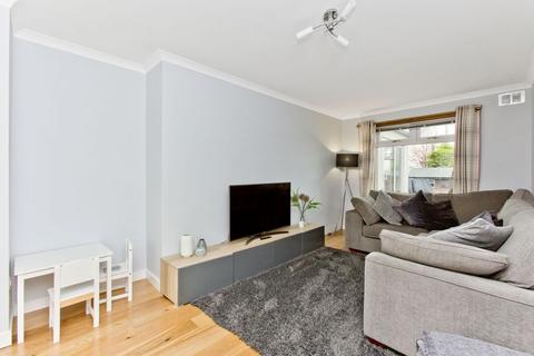 30 Broomhall Crescent, Edinburgh, EH12 7PF