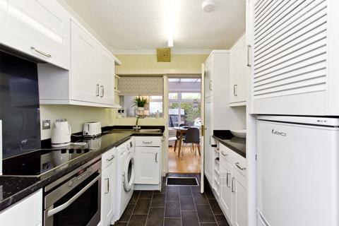 30 Broomhall Crescent, Edinburgh, EH12 7PF
