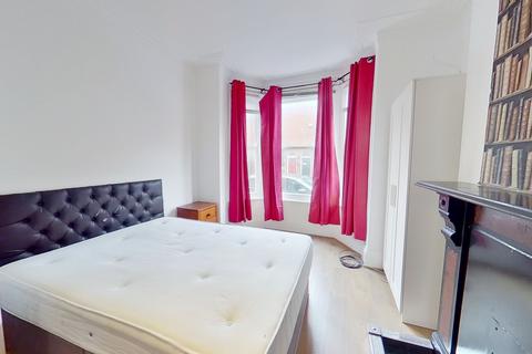 undefined, Archery Street, Hyde Park, Leeds, West Yorkshire