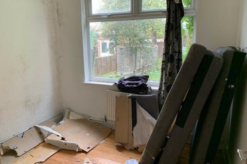 141 Sinclair Road, London, E4 8PP