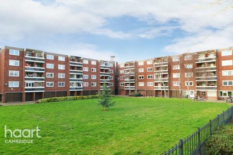 26 Kingsway, Cambridge, CB4 2ER