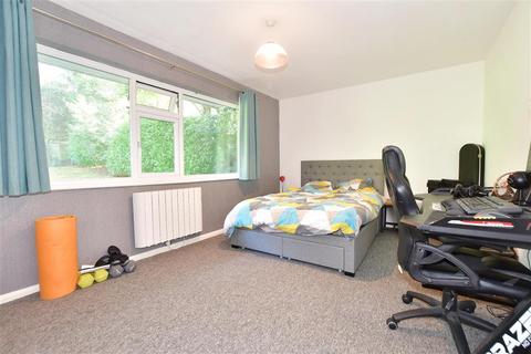 2 bedroom apartment for sale - Jireh Court, Haywards Heath, West Sussex
