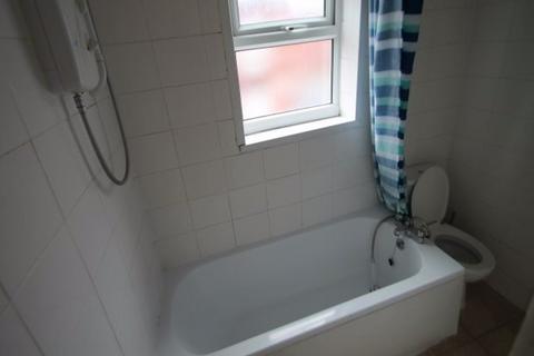 1 bedroom in a house share to rent, Harold Road, Leeds