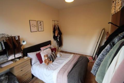 4 bedroom house to rent, Granby Terrace, Leeds