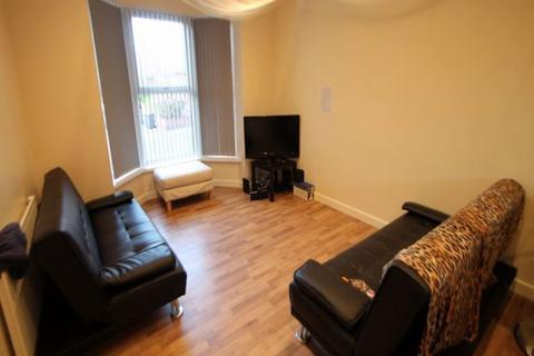 5 bedroom house to rent, Mayville Terrace, Leeds