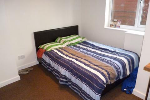 3 bedroom house to rent - Knowle Terrace, Leeds