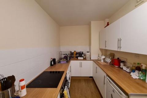 1 bedroom house to rent, Midland Road, Leeds