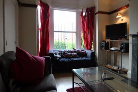 6 bedroom house to rent, Ebor Place, Leeds