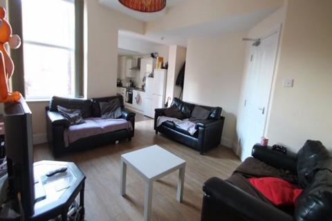 6 bedroom house to rent, Norwood Terrace, Leeds