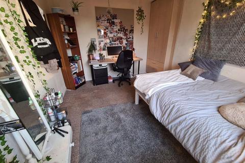 6 bedroom house to rent, Norwood Terrace, Leeds