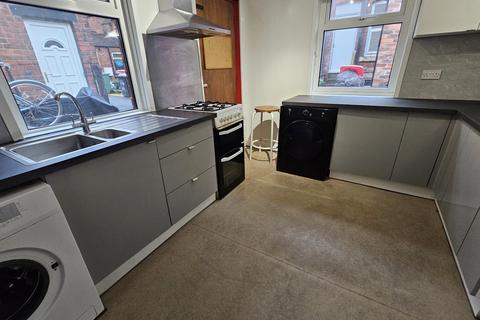 5 bedroom house to rent, Norwood Terrace, Leeds