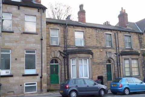 6 bedroom house to rent, Victoria Road, Leeds