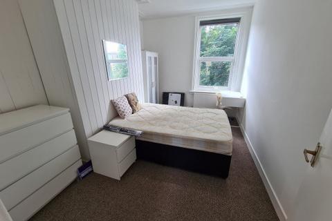 undefined, Kensington Terrace, Leeds