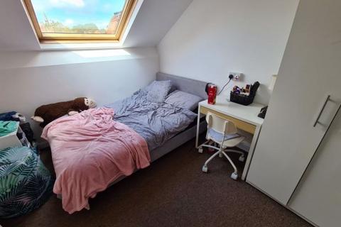undefined, Kensington Terrace, Leeds