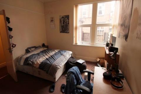 4 bedroom house to rent, Headingley Mount, Leeds
