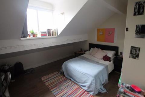 4 bedroom house to rent, Headingley Mount, Leeds