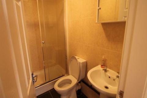 5 bedroom house to rent, Mayville Road, Leeds