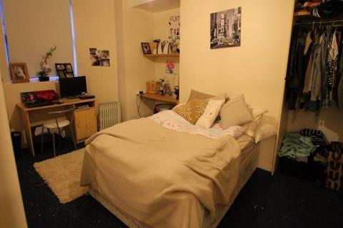 6 bedroom house to rent, Ebberston Terrace, Leeds