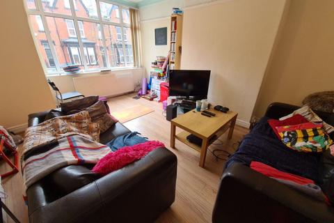 4 bedroom house to rent, Manor Terrace, Leeds