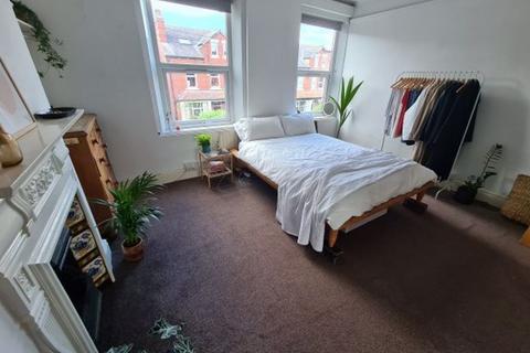 4 bedroom house to rent, Stanmore Road, Leeds