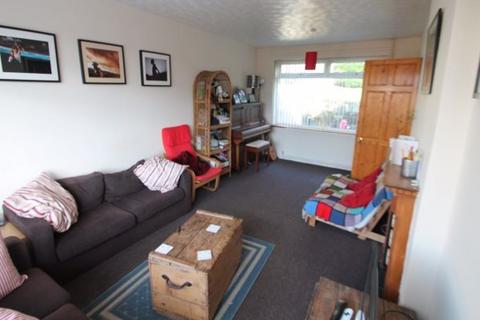 undefined, Foxcroft Mount, Leeds