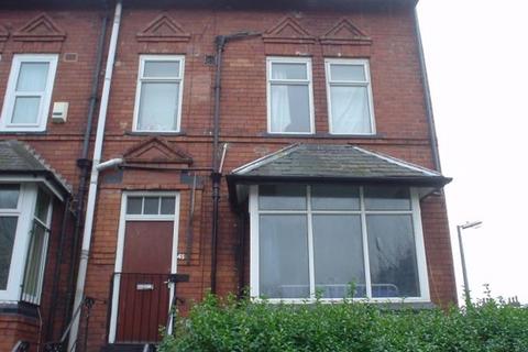 3 bedroom house to rent, Brudenell Road, Leeds