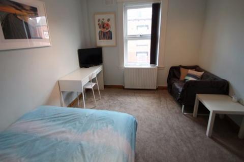 3 bedroom house to rent, Thornville Avenue, Leeds